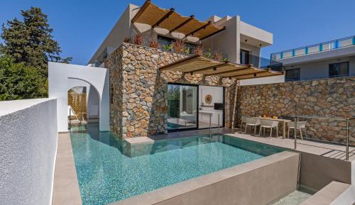 Suite with Private Pool