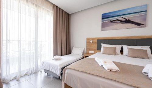 Double or Twin Room with City View