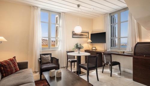 Executive Suite with Sea View