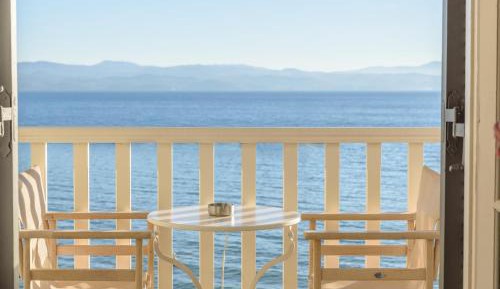 Family Two-Bedroom Apartment with View
