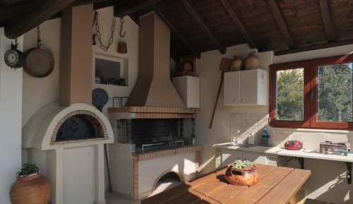 Two-Bedroom Deluxe Apartment with Balcony
