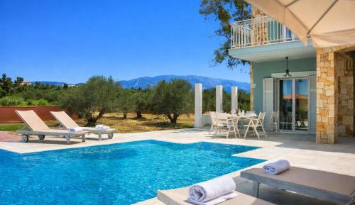 Deluxe Villa