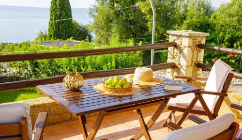Holiday Home with Sea View