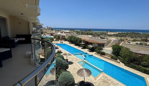 Two-Bedroom Apartment with Balcony and Sea View