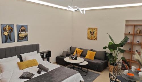 One-Bedroom House