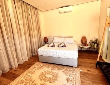 Deluxe Bungalow with Garden View