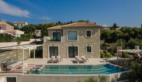 Villa with Sea View