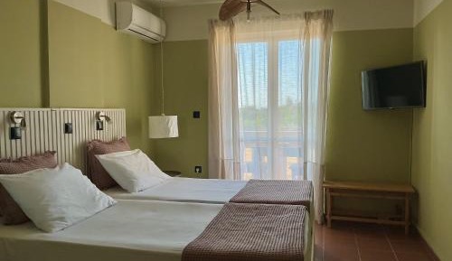 Standard Twin Room with Sofa