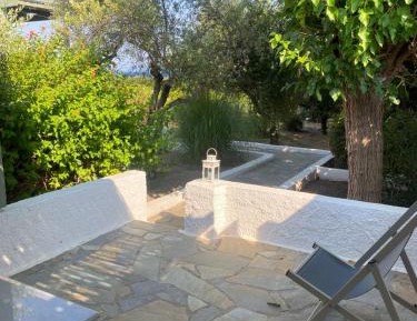 Economy Twin Studio with Partial Sea View
