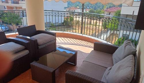 Two-Bedroom Apartment with Harbor View