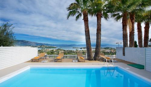 Villa with Sea View