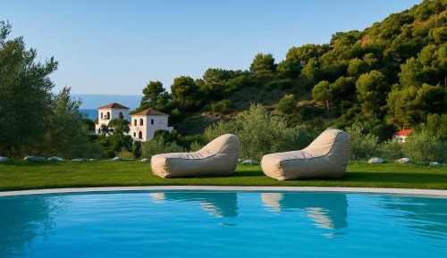 Deluxe Double Room with Balcony and Sea View