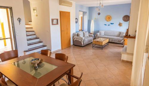 Three-Bedroom Vacation Home 