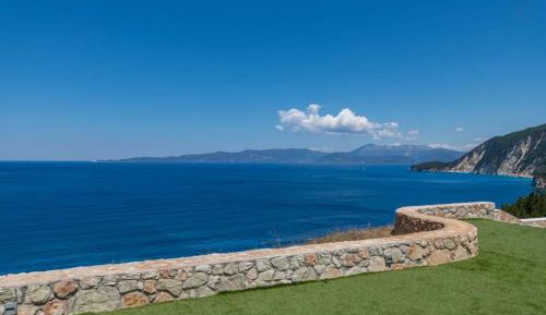Villa with Sea View