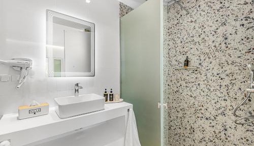 Double or Twin Room with Balcony