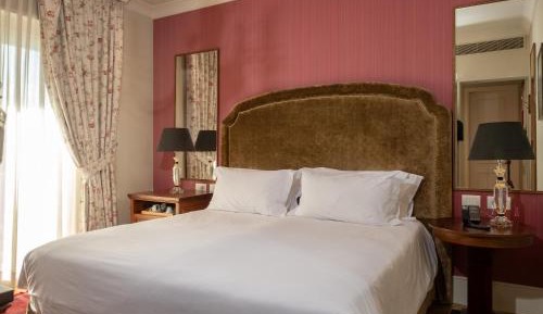 Deluxe Double Room with Bath