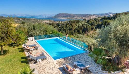 Deluxe Villa