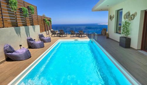 Villa with Sea View