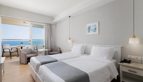 Superior Double or Twin Room with Sea View