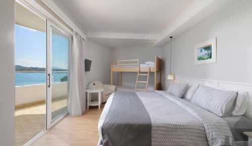 Family Room with Side Sea View