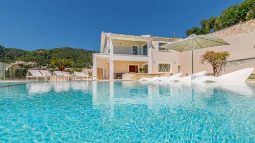 Villa with Sea View