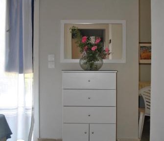 Studio (4 Adults)