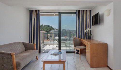 One-Bedroom Suite