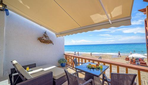 Studio with Sea View