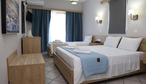 Triple Room with Garden View