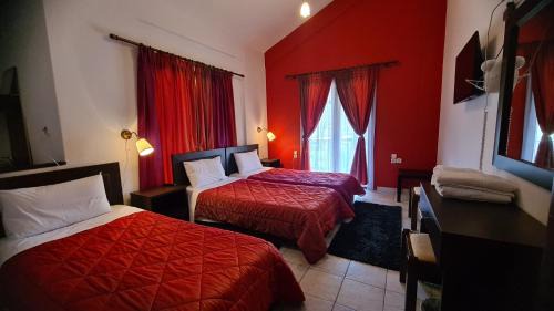 Triple Room with Mountain View