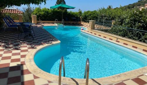 Deluxe Villa