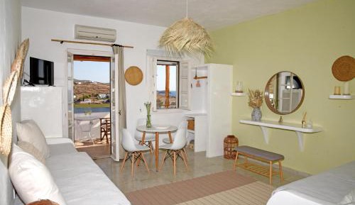 One-Bedroom Family Apartment