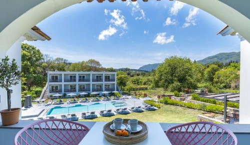 Deluxe Double or Twin Room with Pool View