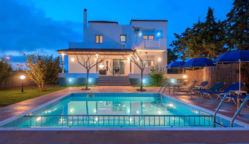 Four-Bedroom Villa with Private Pool