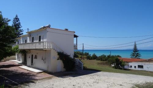 Studio Apartment with Sea View
