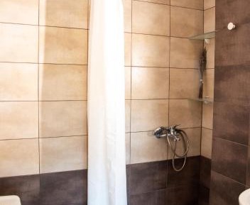 Large Two-Bedroom Apartment