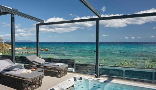 Villa - Beach Front