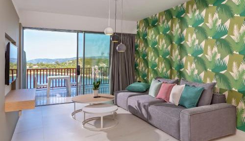 Double Suite with Panoramic Sea View
