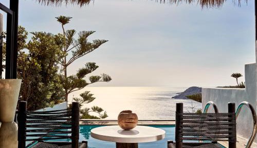Signature Retreat with Private Pool