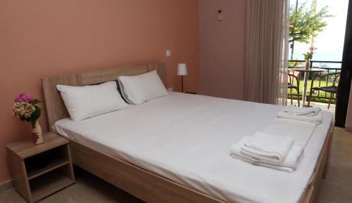 Twin Room with View