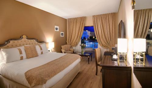 Premium Classic Room with Pool View