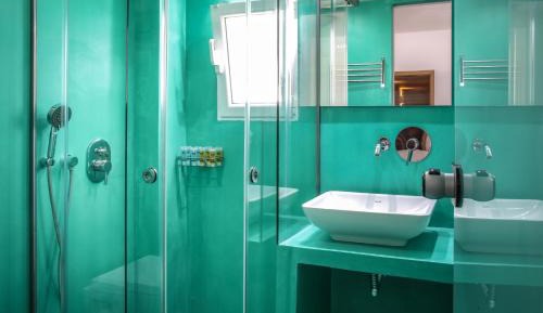 Superior Suite with Terrace and Sea View