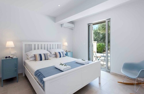 Kassiopi Villa | Villa Helonaki