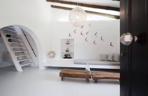Moni Hotel | Monastery Estate Guesthouse