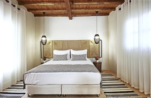 Koukounaries Hotel | Skiathos Ira Hotel
