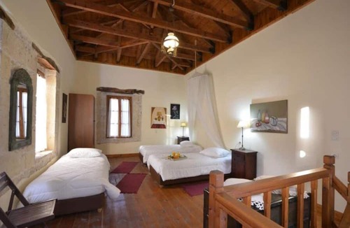 Archanes Hotel | Troullos Traditional Houses