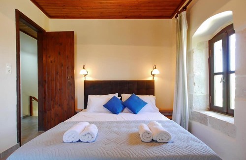 Makhairoi Villa | Villa Nikoletta in Stylos