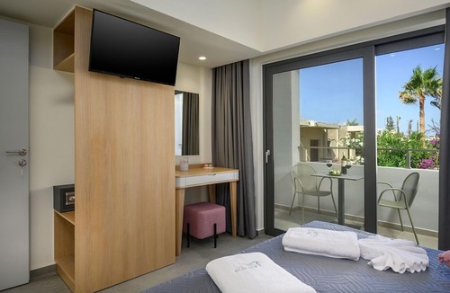 Platanias Town House | Athina Suites | A 2BD chic apartment w/shared pool