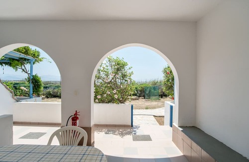 Santa Maria Apartment | Apartment 'Cielo Room 2' with Shared Terrace, Wi-Fi and Air Conditioning