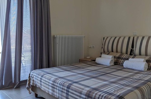 Kamena Vourla House | Samaras Apartments in Kamena Vourla